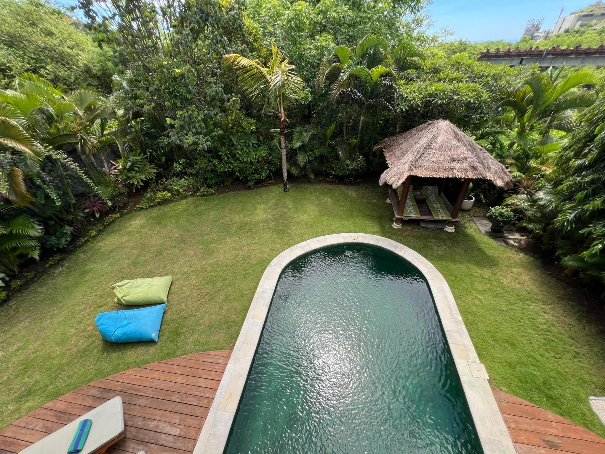 Breezy Point Villas Nusa Dua  Exterior foto